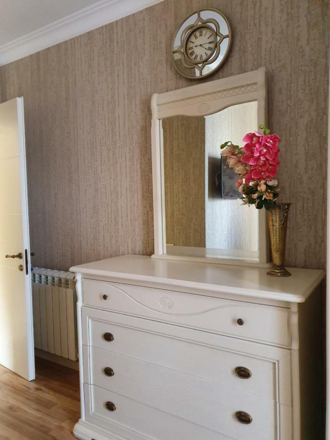 Piazza Batumi Guesthouse Eksteriør bilde